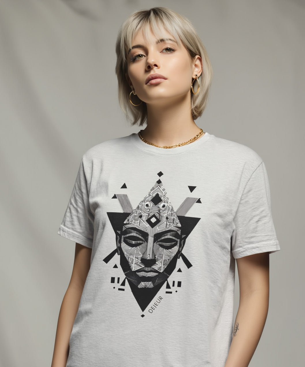 Monochrome Geometric Pharaoh - T-Shirt